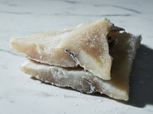 Load image into Gallery viewer, Bacalao seco / Salted Cod Fillet